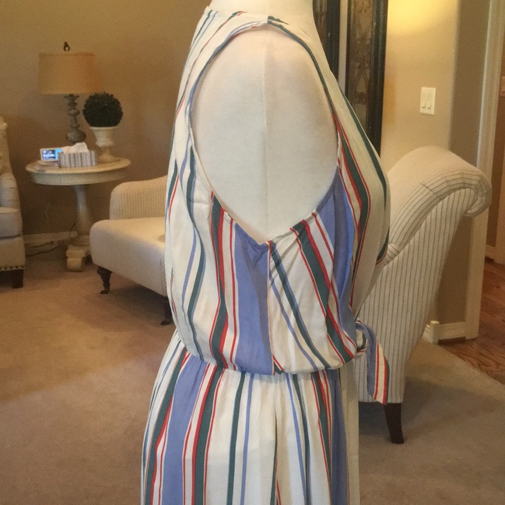 All In Favor Maxi Dress in Size Large - Picture 6 of 16